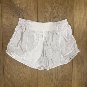 Lululemon Hotty Hot High-Rise Lined Shorts 4”
